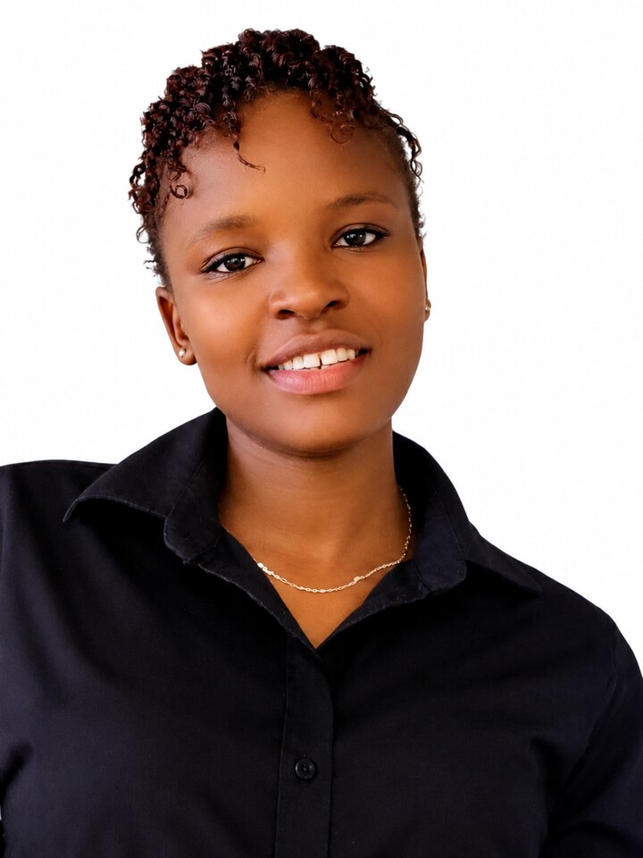 Manet Khamayo, Student Counsellor at World Student Advisors